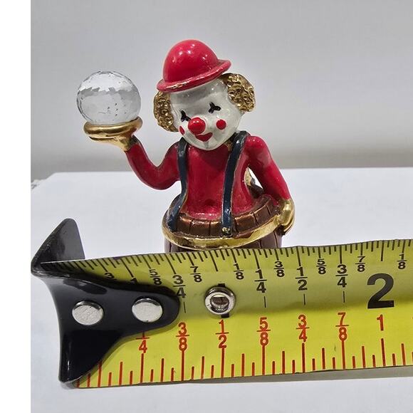 Vintage 1970s–1980s Spoontiques KM440 Pewter Clown in Barrel with Crystal Ball - Picture 8 of 15